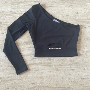 *SOLD* Adika one shoulder cut out crop top